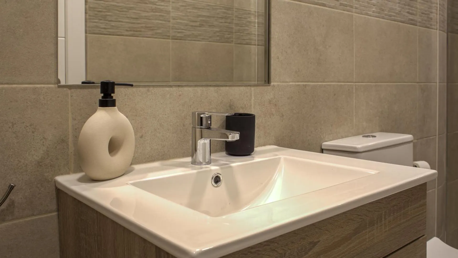 Elewana Suites Torremolinos Apartment